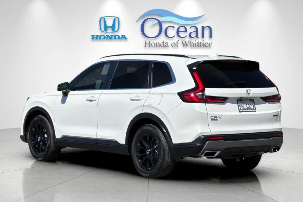 Certified Used 2024 Platinum White Pearl Honda Sport image 6