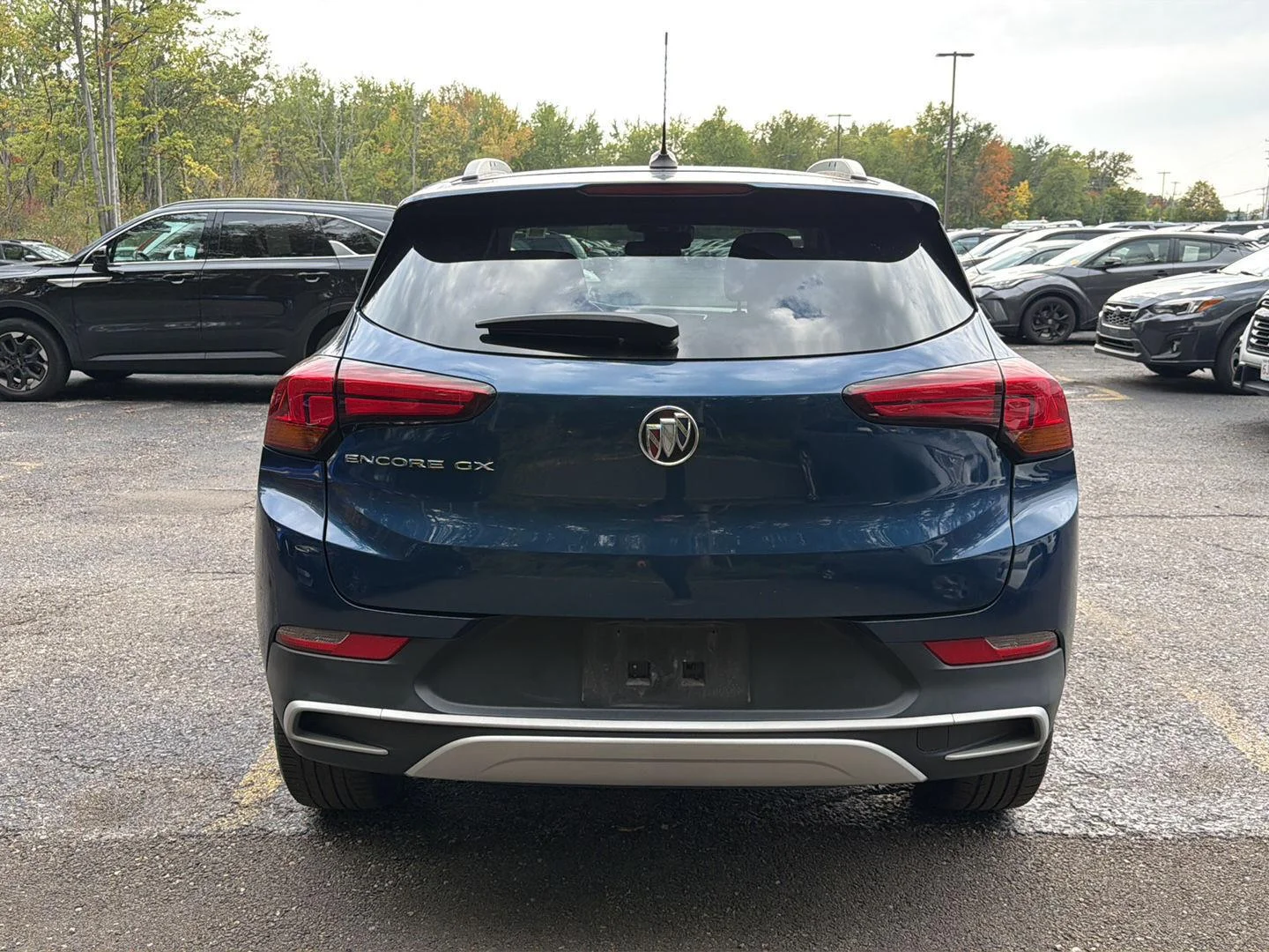 Used 2020 Deep Azure Metallic Buick Select image 8