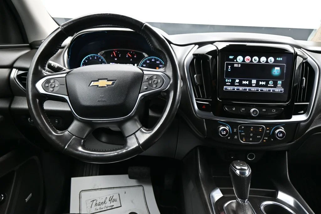 Used 2019 Gray Chevrolet RS image 13
