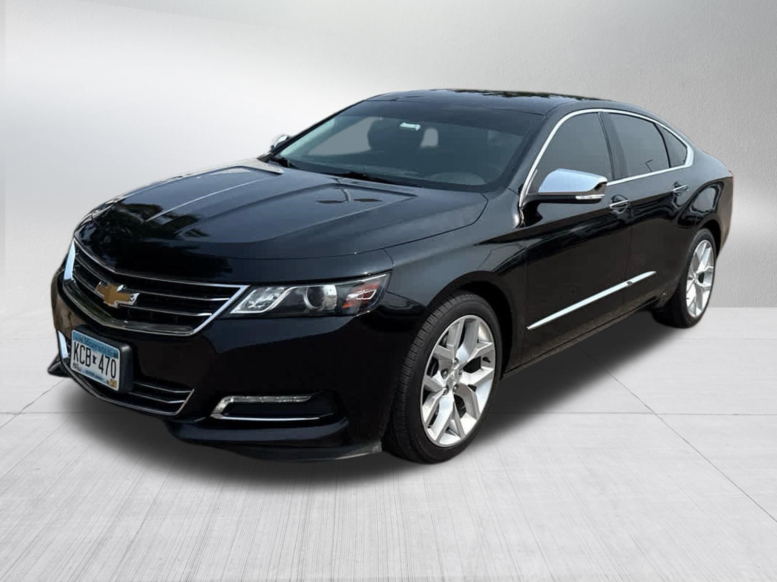 Used 2020 BLACK Chevrolet Premier image 3