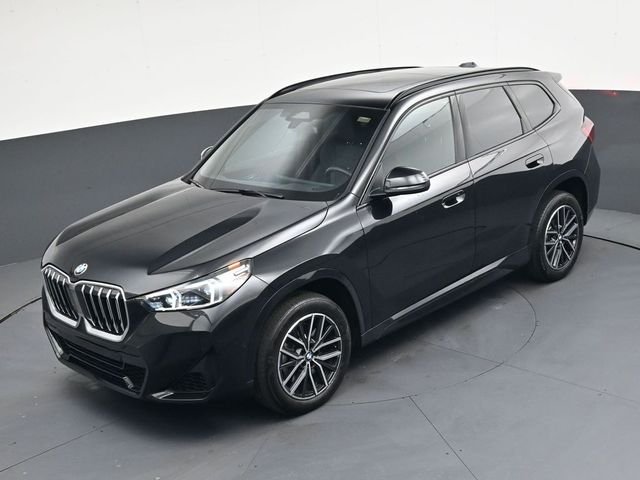 Used 2026 Black BMW xDrive28i image 25