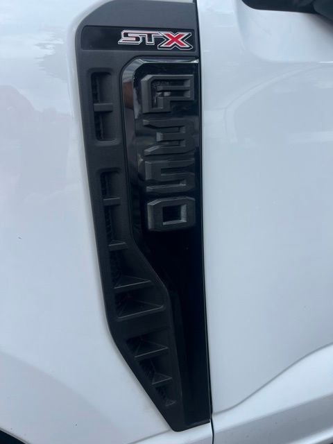 Used 2023 White Ford XL image 2