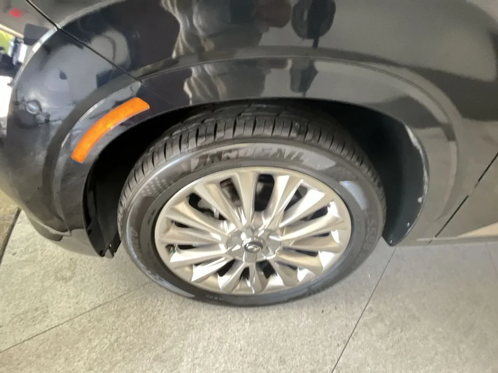 Used 2020 White Hyundai Limited image 14