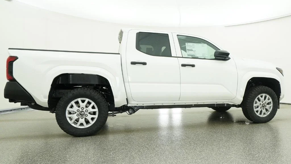 New 2026 Ice Cap Toyota SR image 17