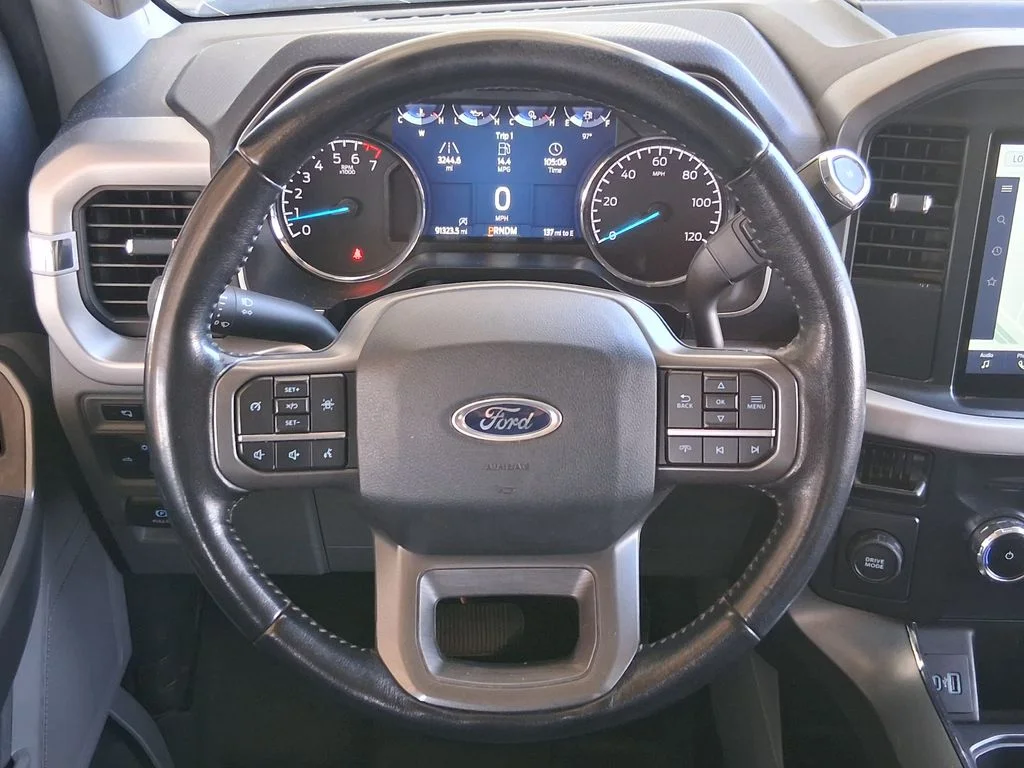 Used 2022 Silver Ford XLT image 9