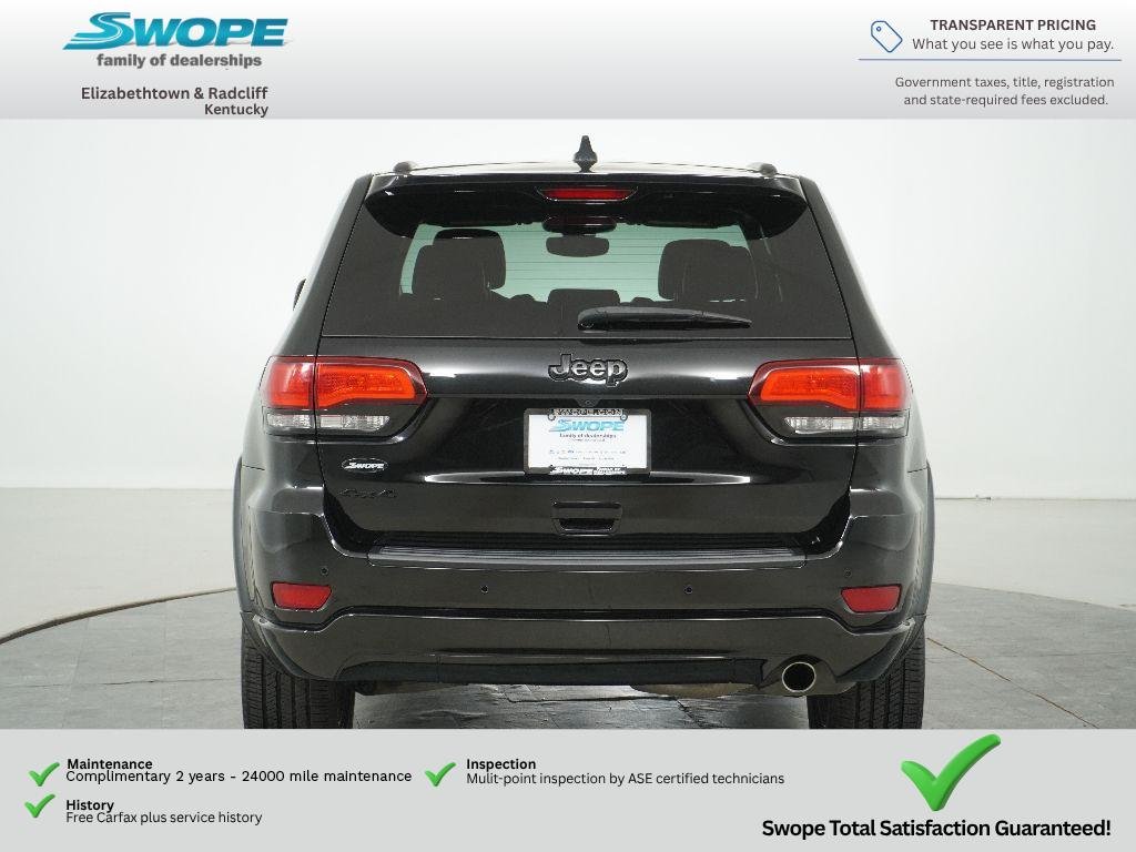Used 2019 Diamond Black Crystal Pearlcoat Jeep Altitude image 4