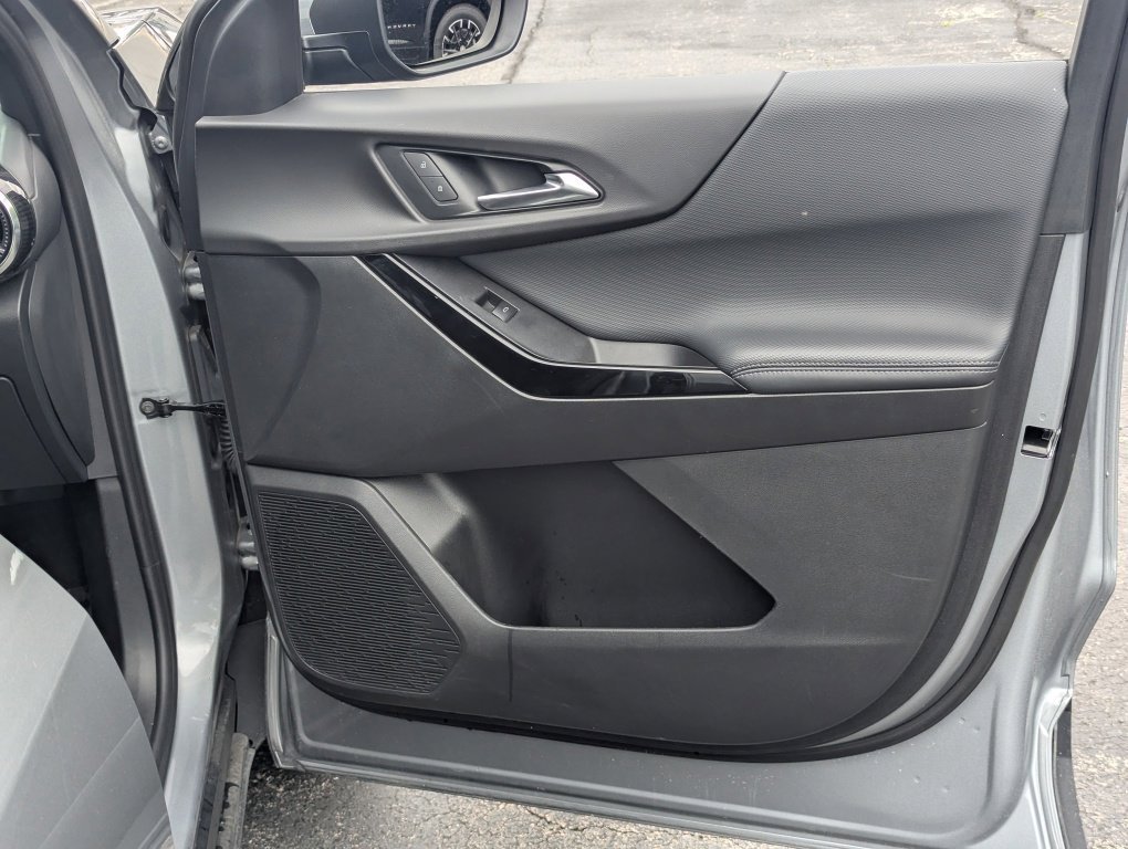 2026 Chevrolet Equinox LT - Photo 6
