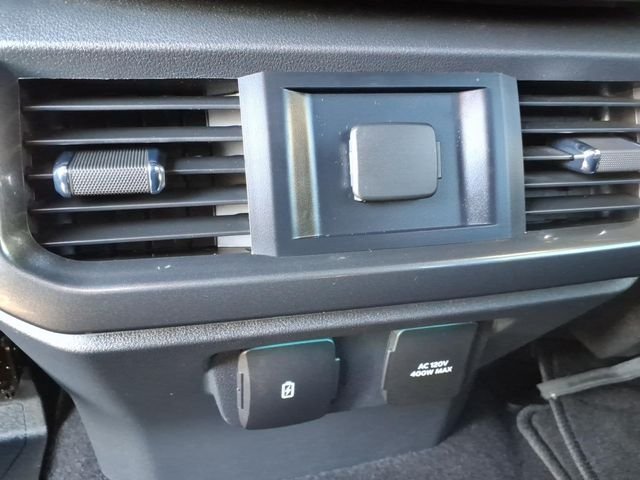 Used 2023 Avalanche Ford XLT image 20