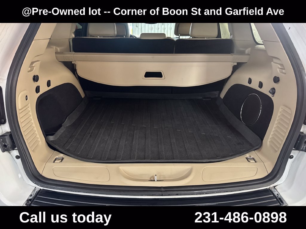 Used 2020 White Jeep Limited image 28