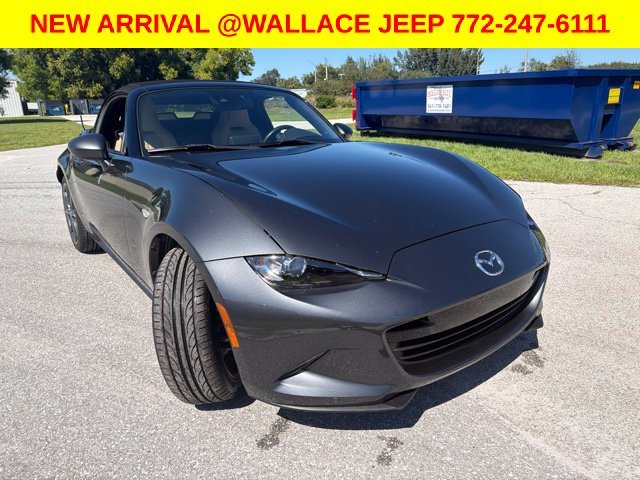 Used 2016 Gray Mazda Grand Touring image 4