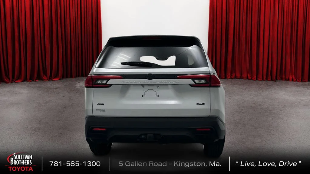 2024 Toyota Grand Highlander XLE - Photo 6