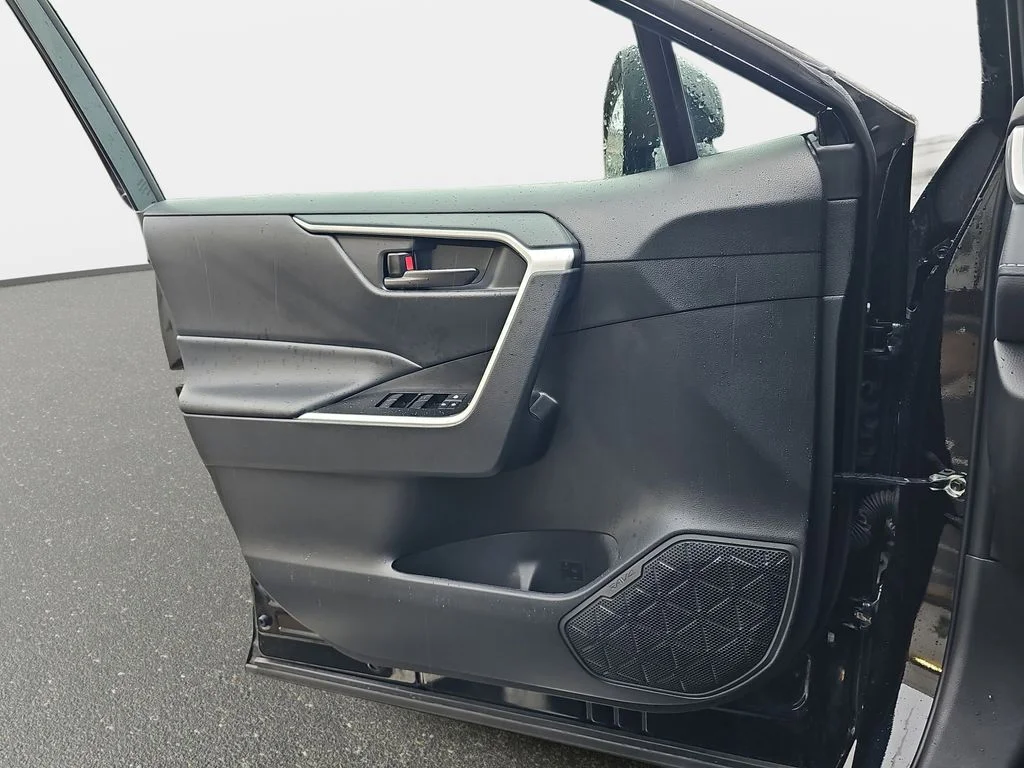 Used 2025 Black Toyota LE image 27