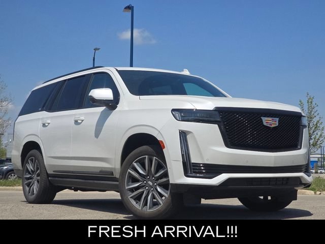 Used 2024 Crystal White Tricoat Cadillac Sport Platinum image 1