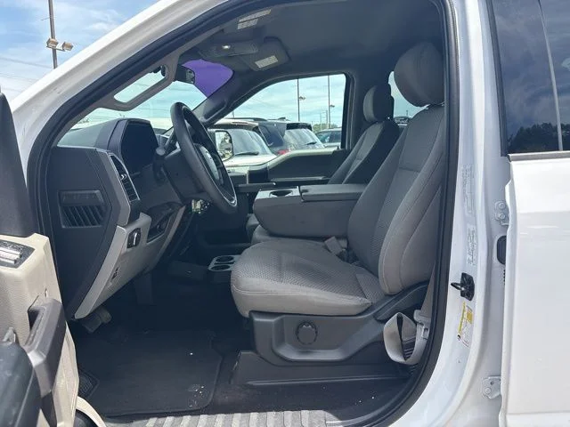 Used 2020 White Ford XLT image 9