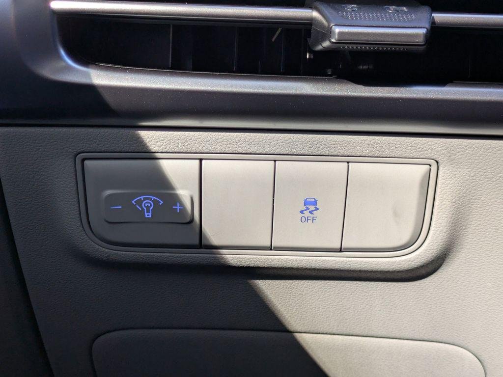 New 2026 Silver Hyundai SE FWD image 25