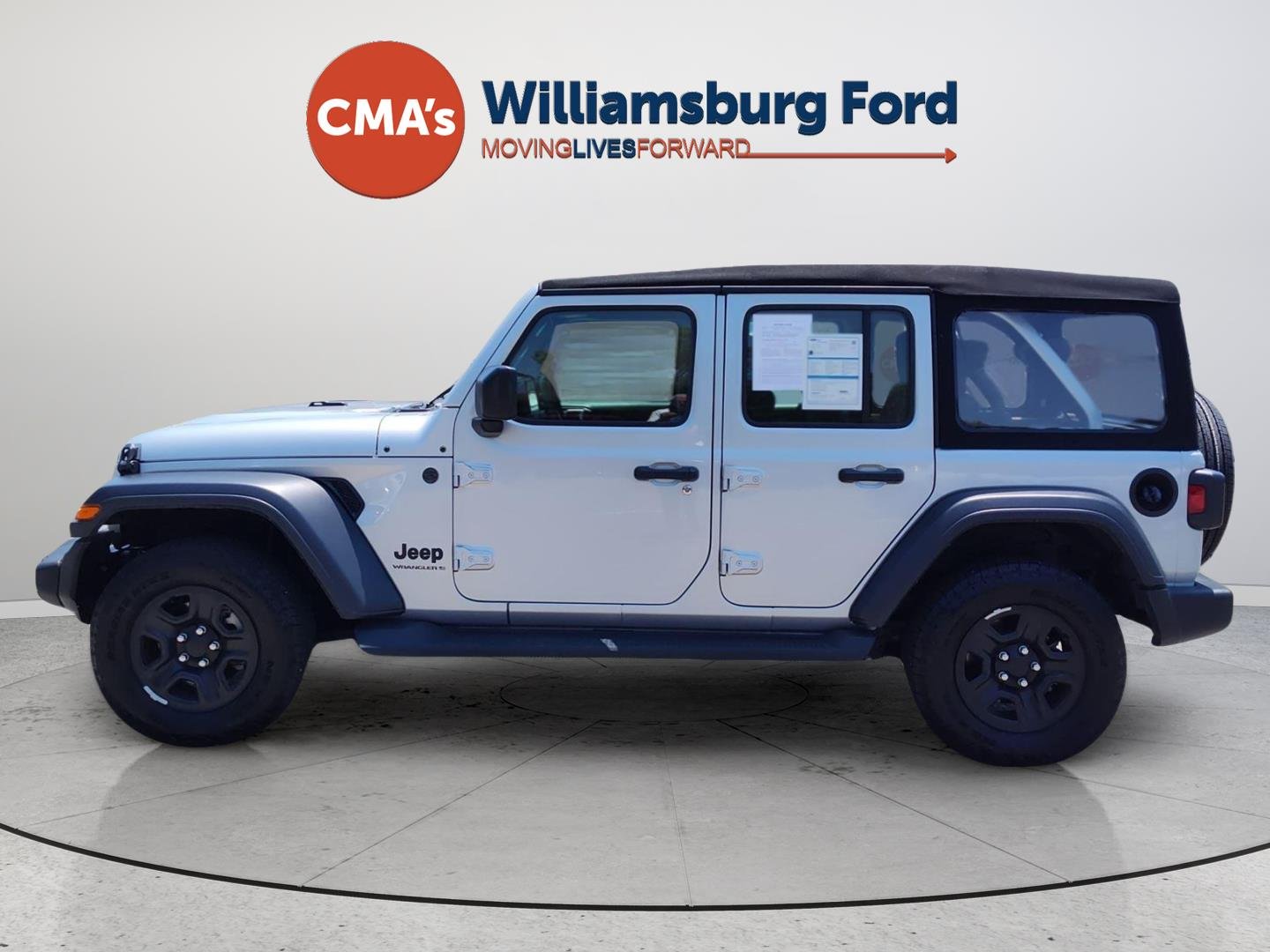 Used 2024 Silver Zynith Clearcoat Jeep Sport S image 2