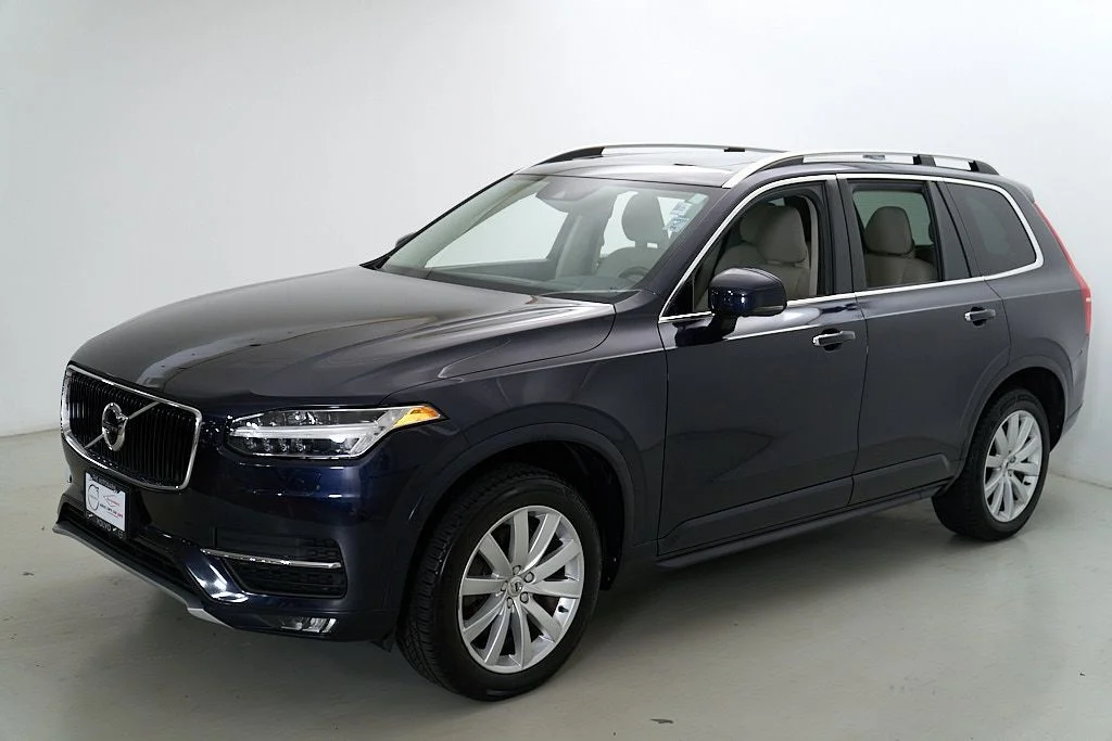 Used 2016 Blue Volvo T6 Momentum image 7