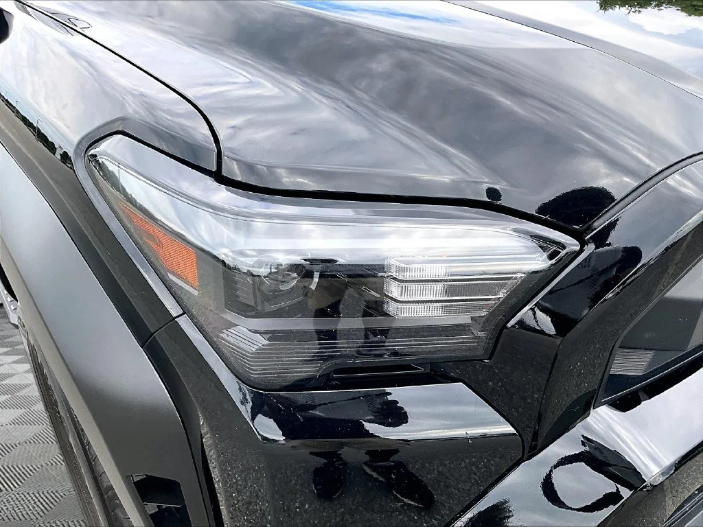 Used 2025 Black Toyota SR5 image 33