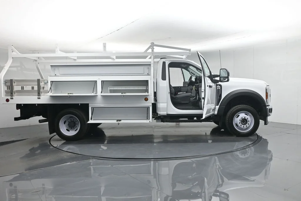 New 2025 Oxford White Ford XL image 37