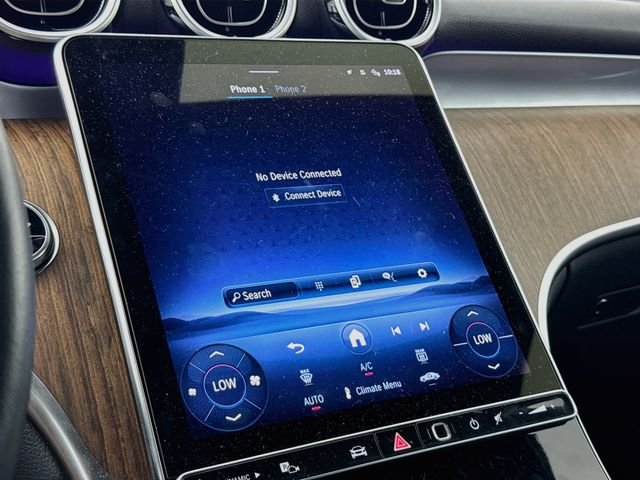 Used 2025  Mercedes-Benz GLC 300 image 14