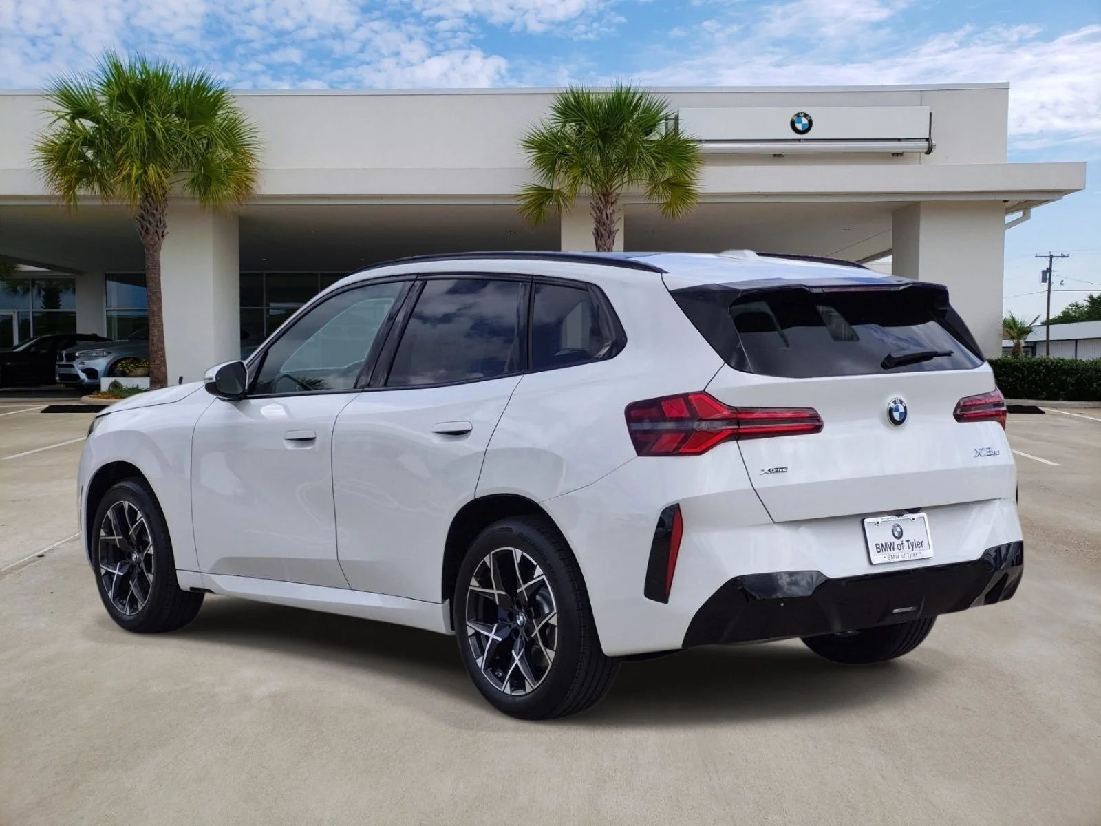 Used 2026 Alpine White BMW 30 xDrive image 4