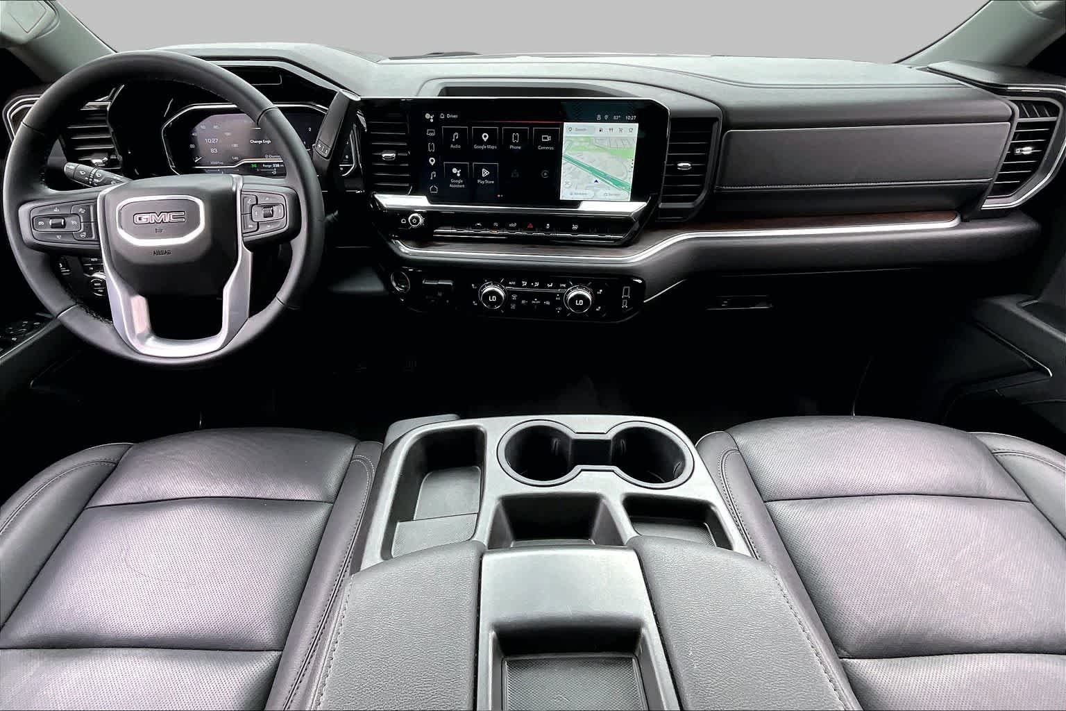 Used 2025 Summit White GMC SLT image 16
