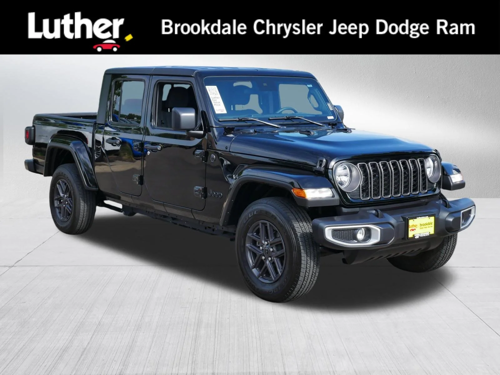 2024 Jeep Gladiator Sport S's photo