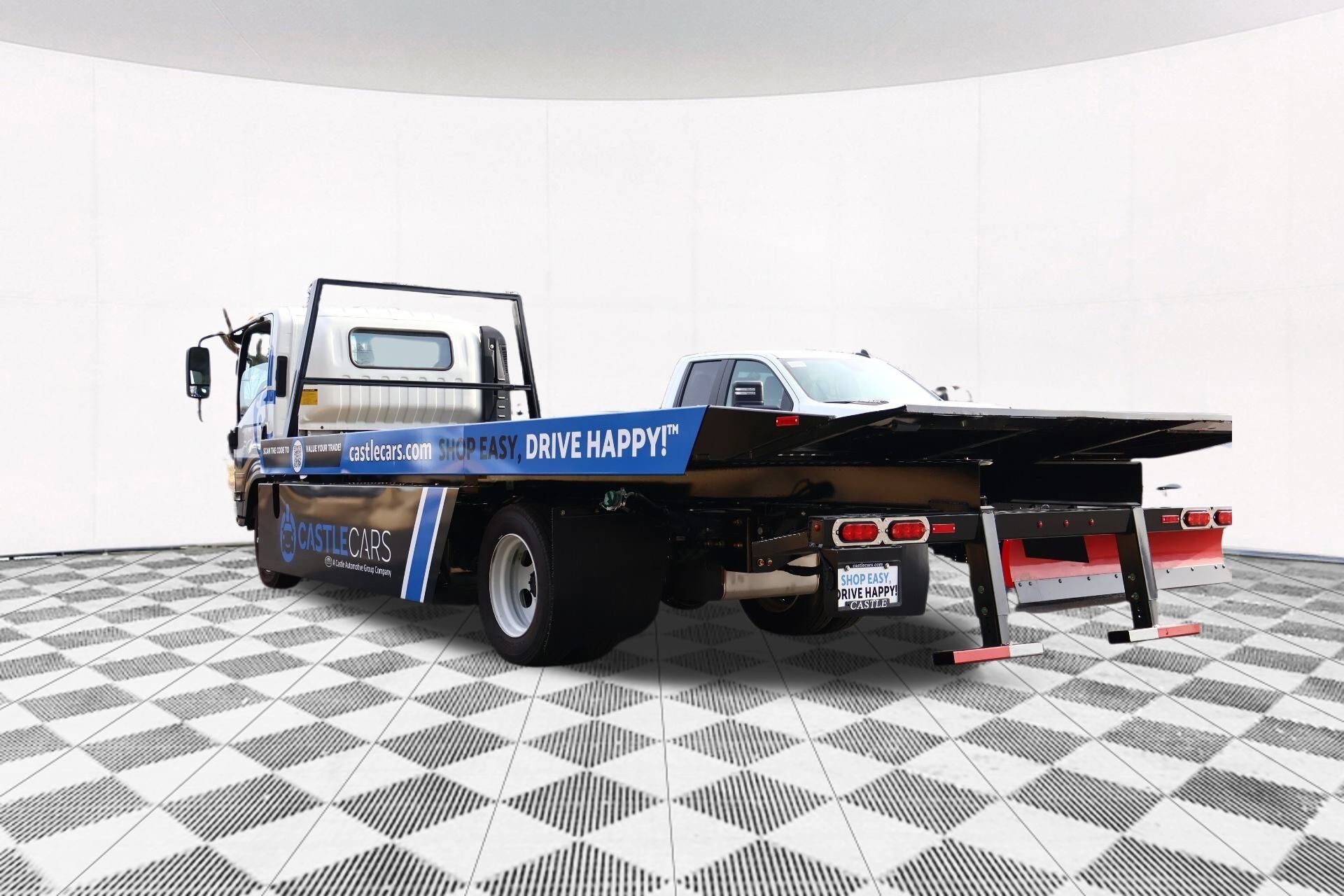 2023 Isuzu NRR - Photo 11