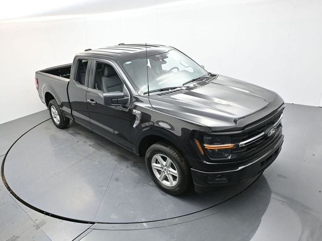 New 2026 Black Ford XLT image 18