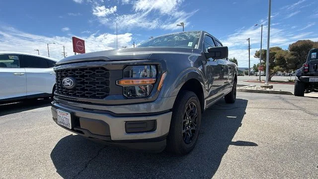 Used 2025 Gray Ford STX image 9