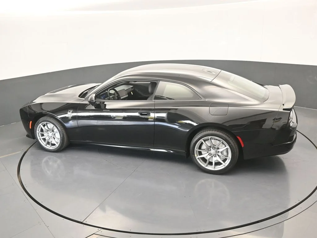 New 2026 Diamond Black Crystal Pearlcoat Dodge Scat Pack image 41