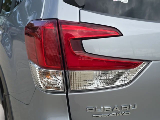 Used 2023 Silver Subaru Limited image 6