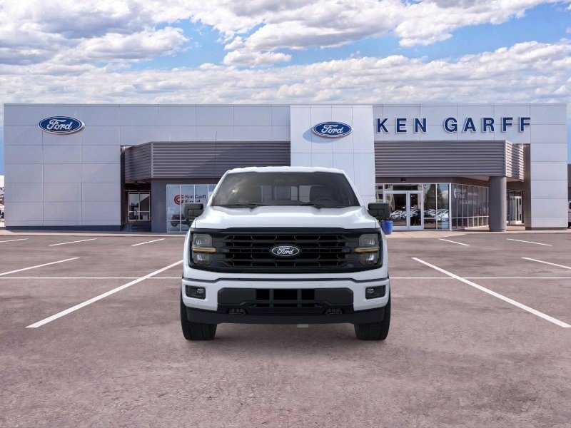 New 2026 Oxford White Ford XLT image 7
