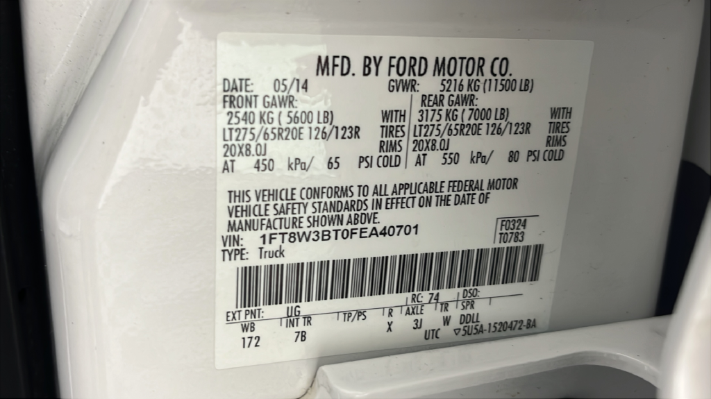 Used 2015 White Platinum Clearcoat Metallic Ford Platinum image 54