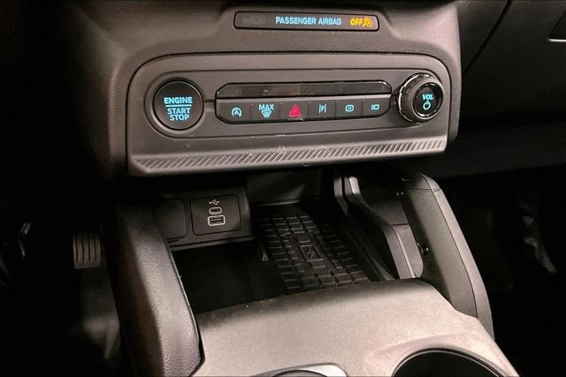 Used 2025 Desert Sand Ford Badlands image 32