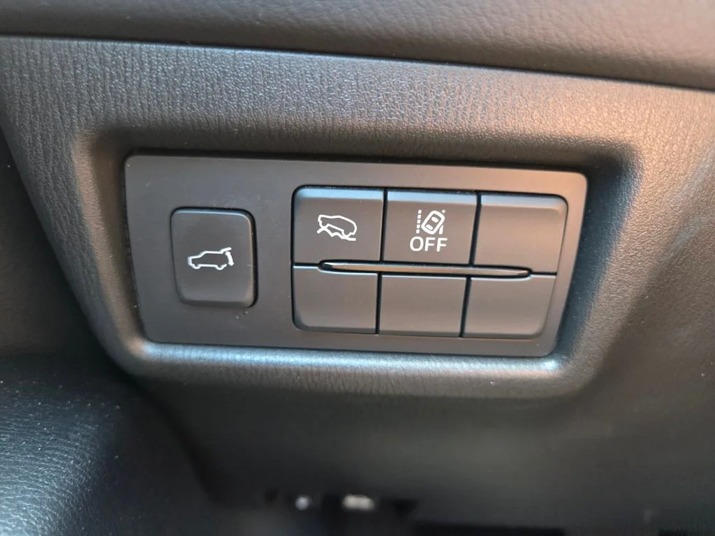 Used 2025 Silver Mazda 2.5 S Preferred Package image 12