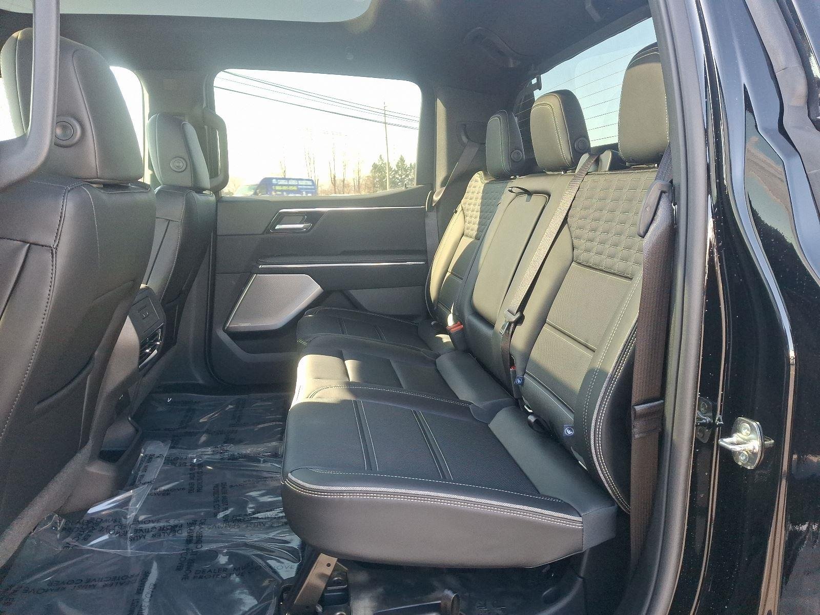2025 GMC Sierra EV Denali - Photo 6