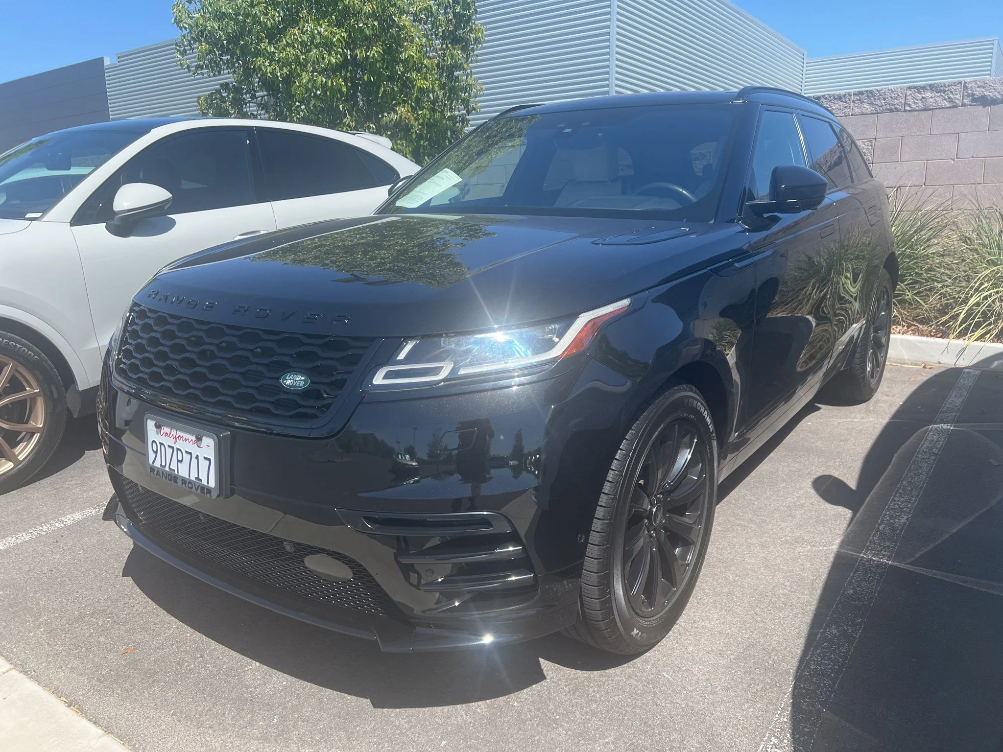 2019 Land Rover Range Rover Velar R-Dynamic SE V6 (340HP)'s photo