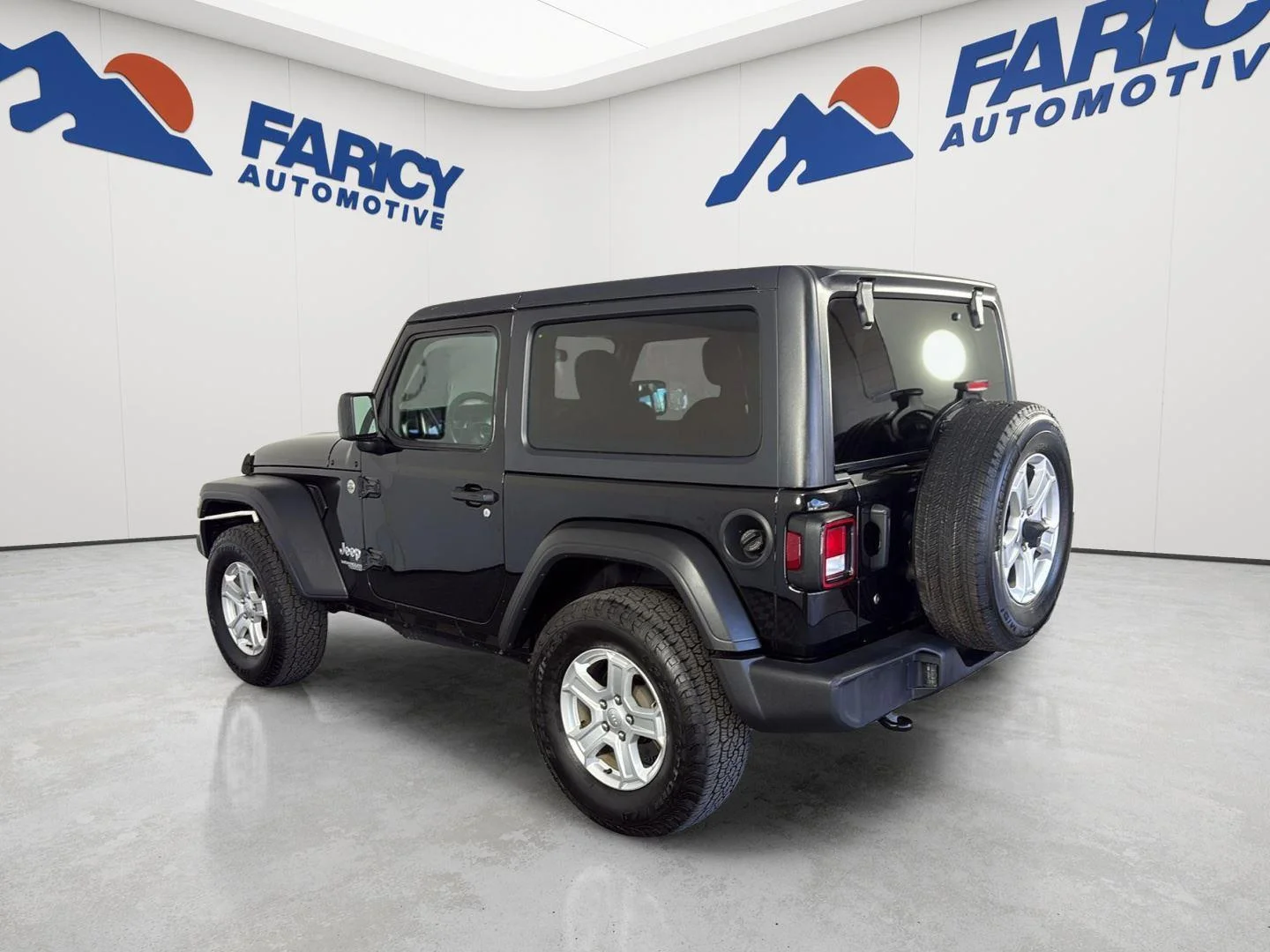 Used 2020 Black Clearcoat Jeep Sport S image 7