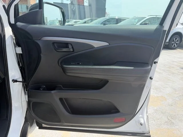 Used 2023  Honda TrailSport image 18