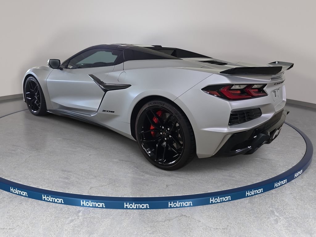 Used 2026 Blade Silver Metallic Chevrolet Z06 image 9
