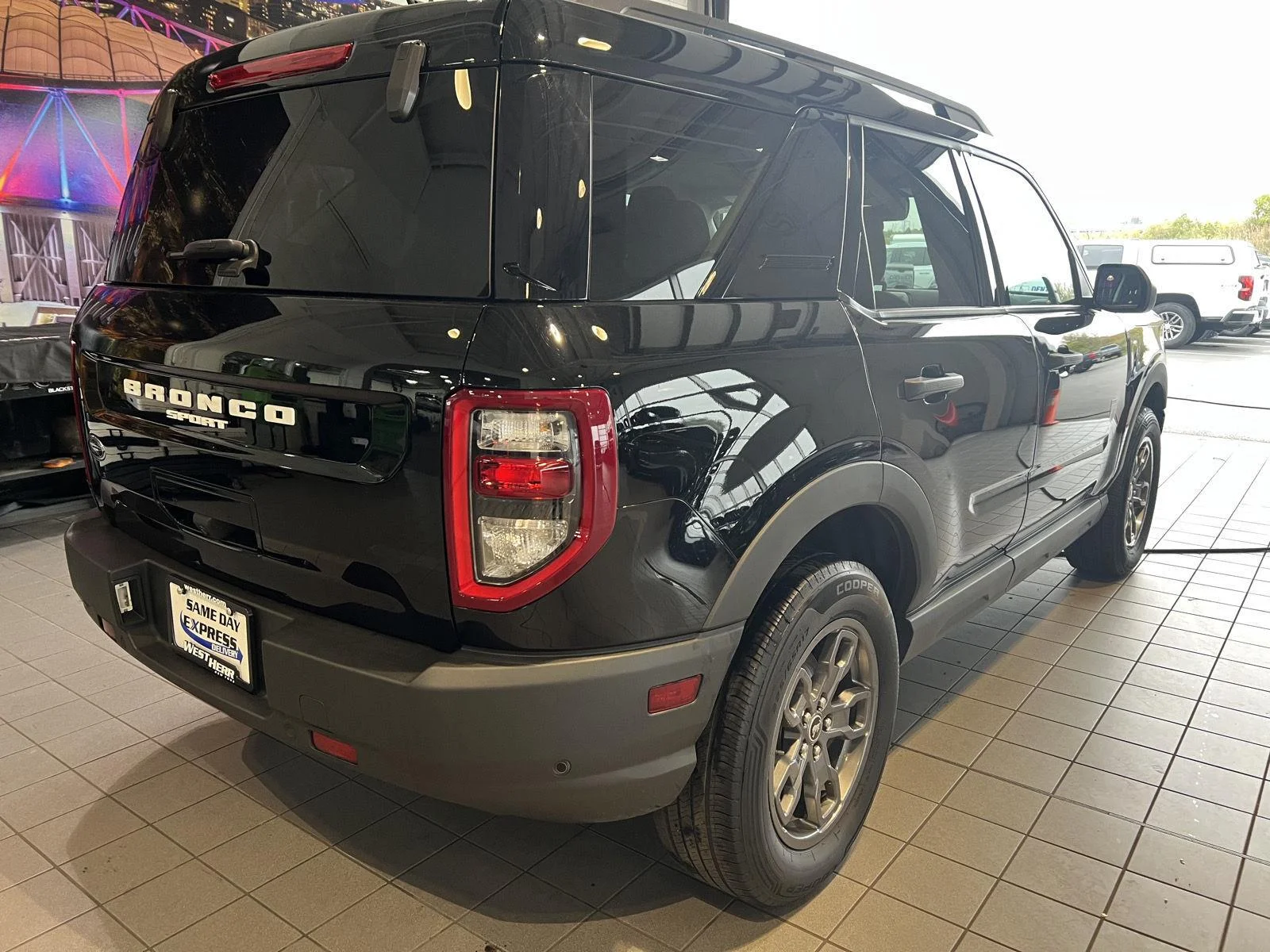 Used 2023 Shadow Black Ford Big Bend image 7