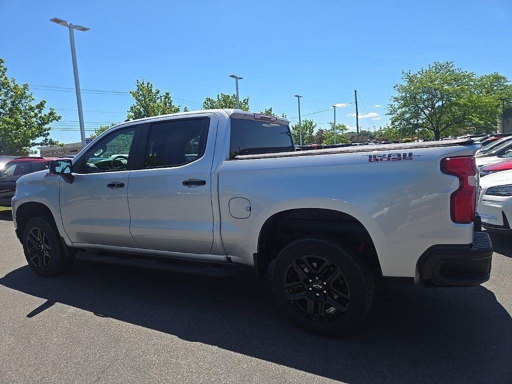 Used 2021 Silver Ice Metallic Chevrolet LT Trail Boss image 3