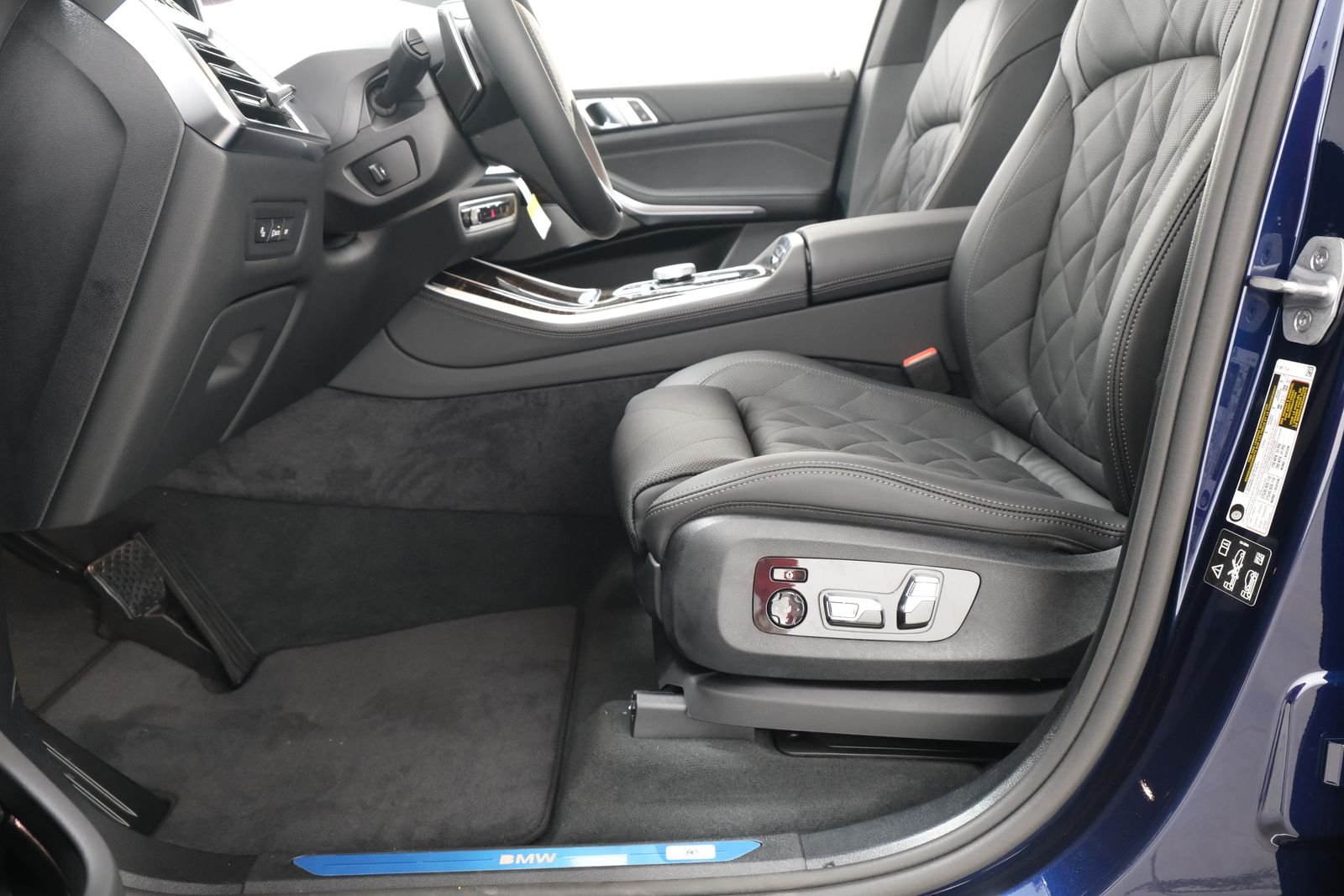 New 2026 Tanzanite Blue II Metallic BMW xDrive40i image 52