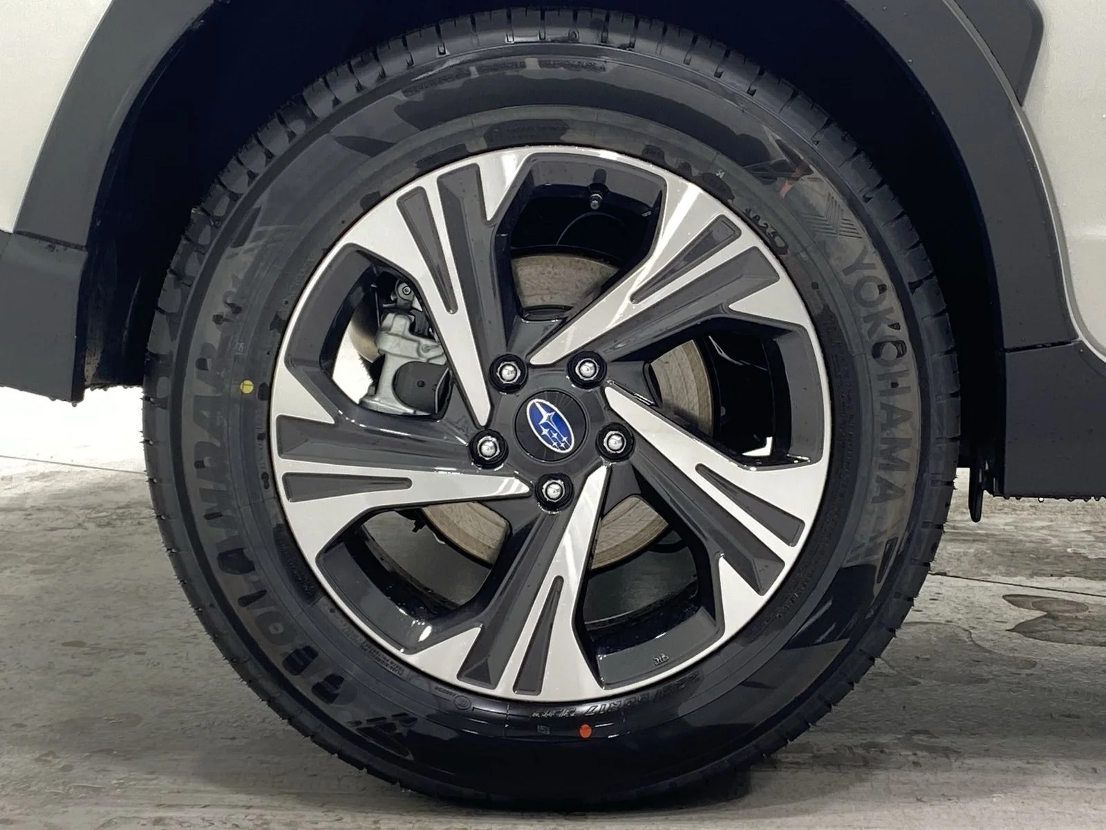New 2026 CRYSTAL WHITE PEARL Subaru Premium image 10