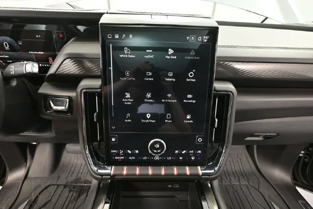 Used 2025 Silver GMC AT4 image 28