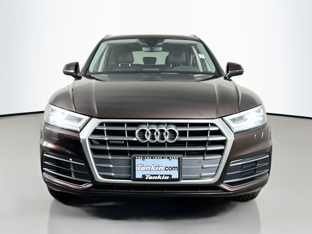 Used 2018 Gray Metallic Audi 2.0T Premium Plus image 2