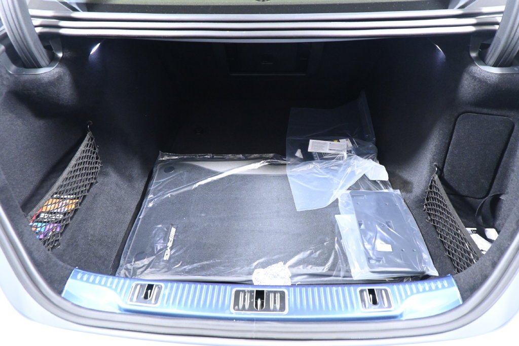 New 2027 Cirrus Silver Metallic Mercedes-Benz S 500 image 71