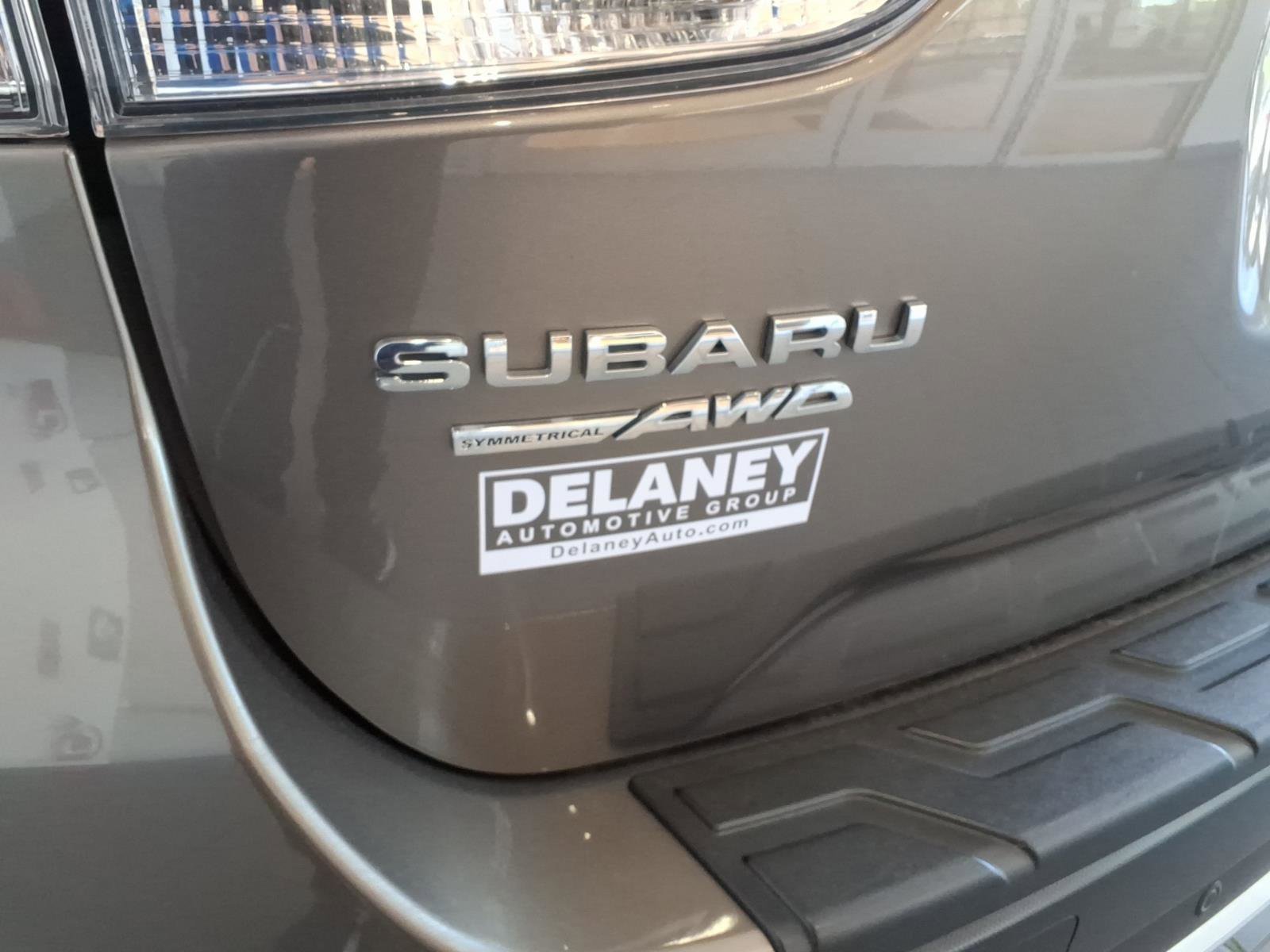 2020 Subaru Forester Touring - Photo 18
