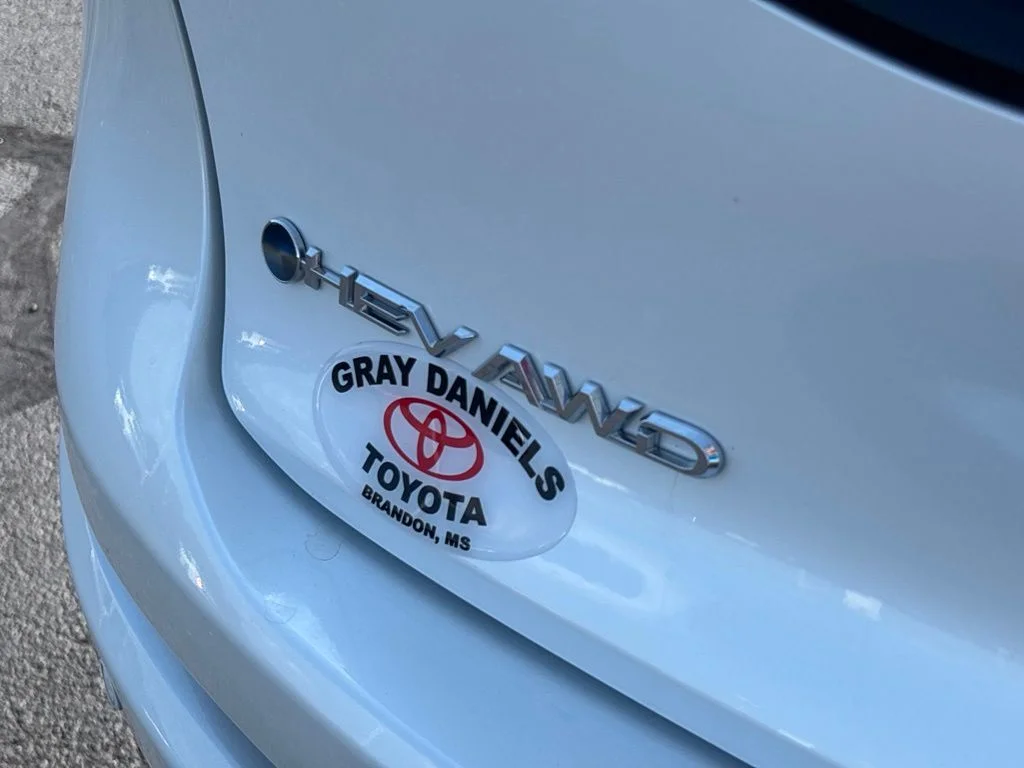 Used 2026 White Toyota Limited image 36